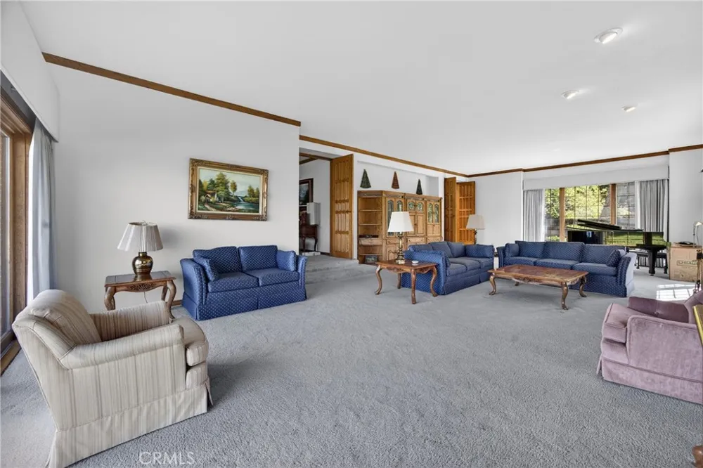 8266 Peninsula Kelseyville, CA 95451