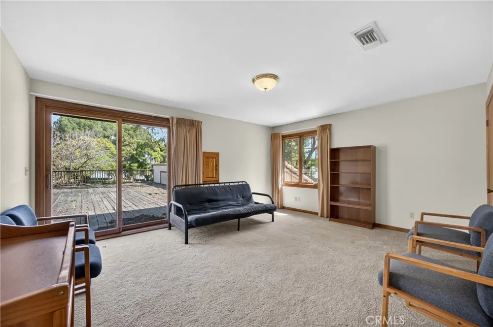 8266 Peninsula Kelseyville, CA 95451