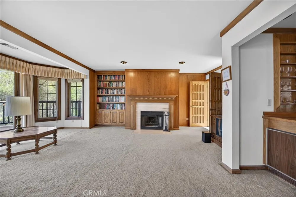 8266 Peninsula Kelseyville, CA 95451