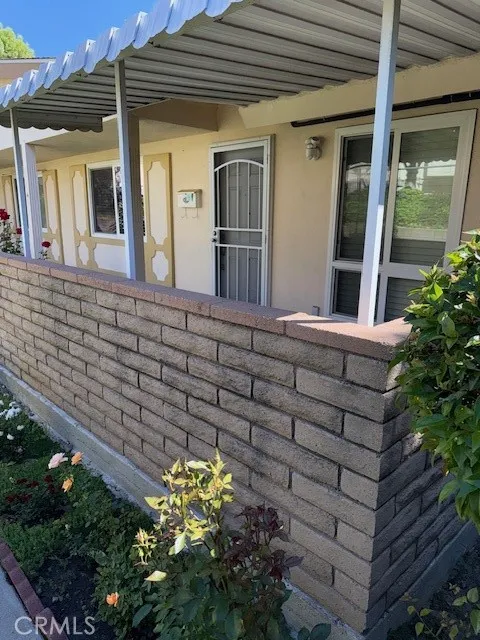 26831 Avenue Of The Oaks #A Newhall, CA 91321