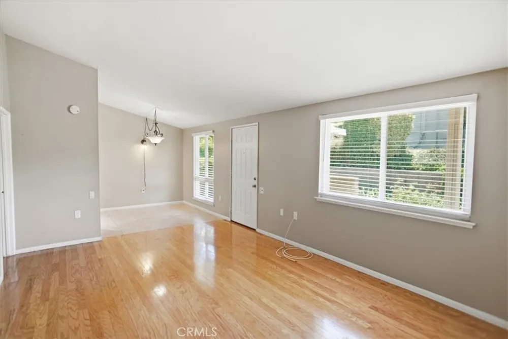 26831 Avenue Of The Oaks #A Newhall, CA 91321