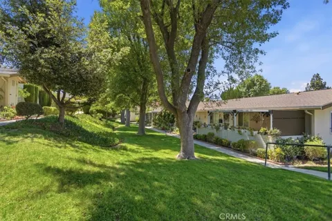 26831 Avenue Of The Oaks #A