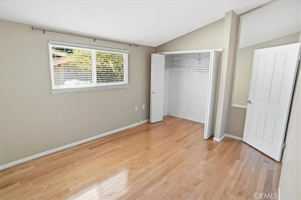 26831 Avenue Of The Oaks #A Newhall, CA 91321