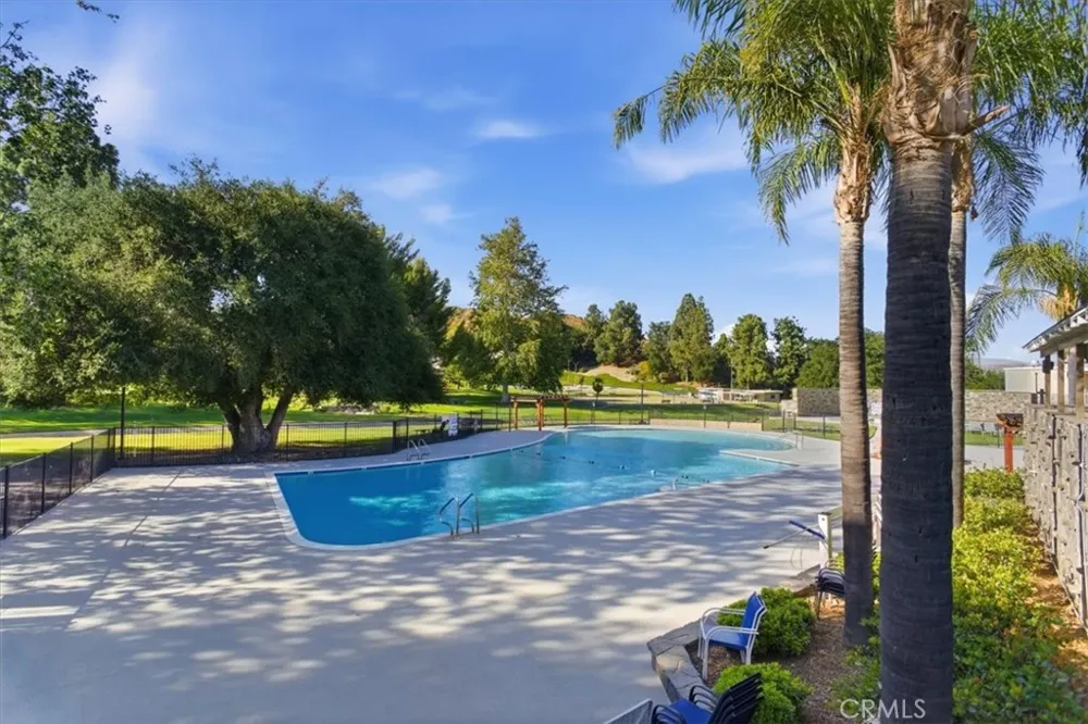 26831 Avenue Of The Oaks #A Newhall, CA 91321