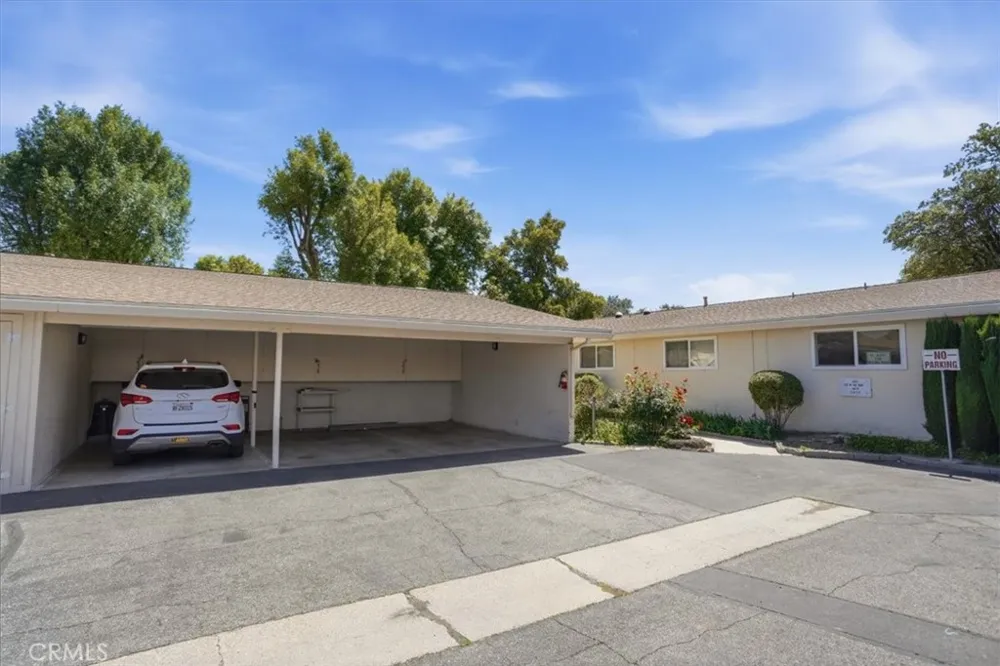 26831 Avenue Of The Oaks #A Newhall, CA 91321