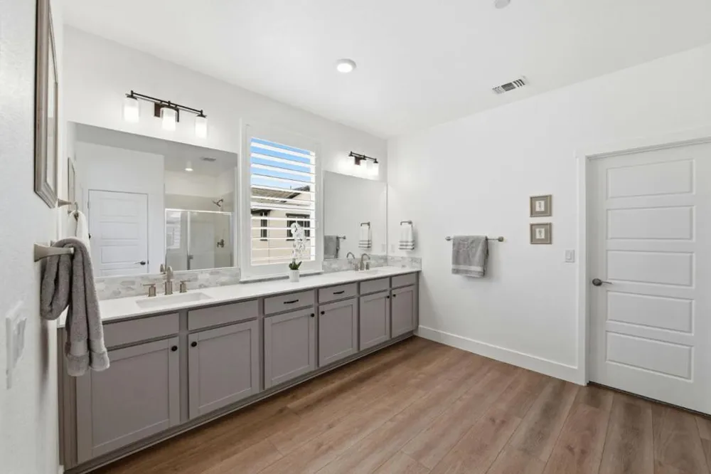 10071 Sea Turtle Street Elk Grove, CA 95757