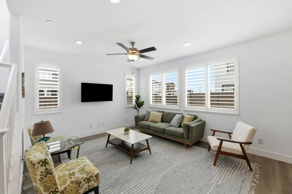 10071 Sea Turtle Street Elk Grove, CA 95757