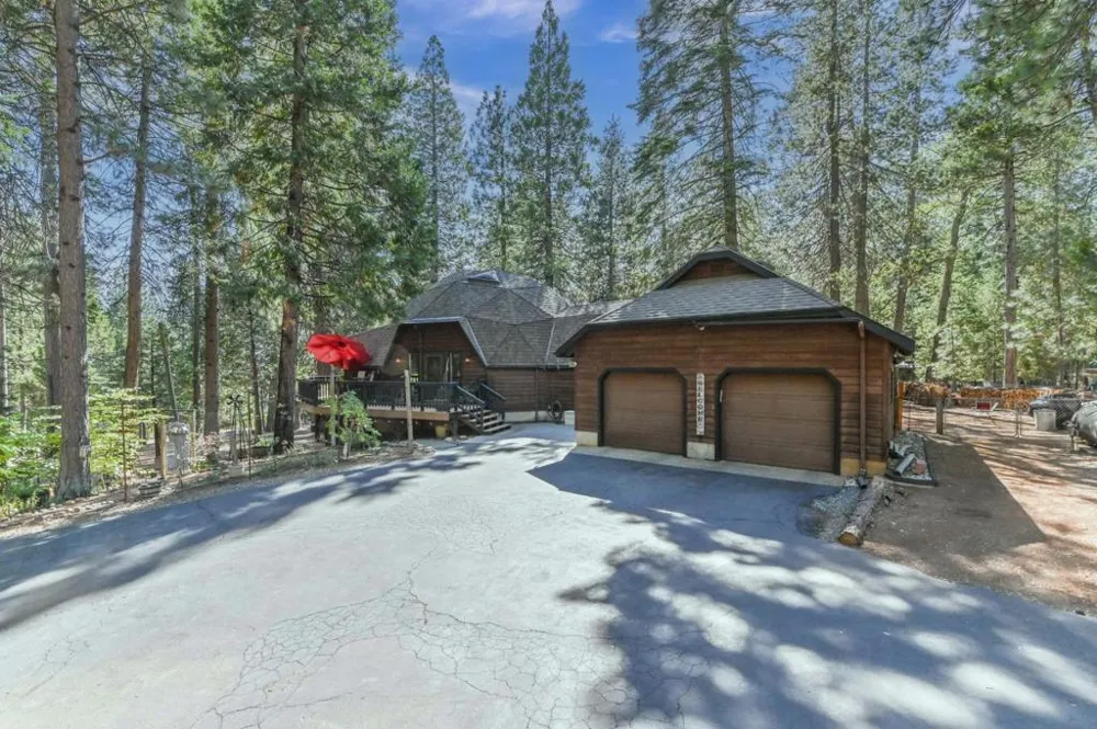 20175 E Pine Drive Pioneer, CA 95666