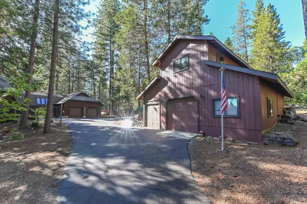 20175 E Pine Drive Pioneer, CA 95666