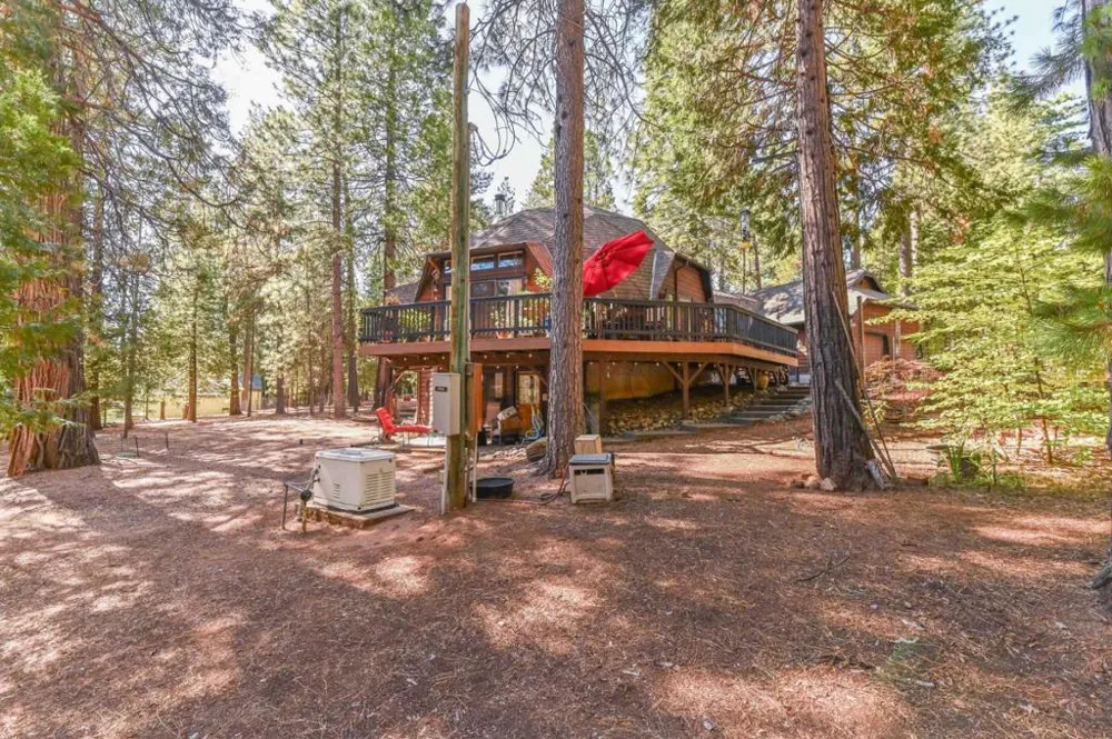 20175 E Pine Drive Pioneer, CA 95666