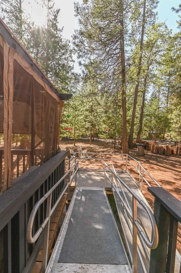 20175 E Pine Drive Pioneer, CA 95666