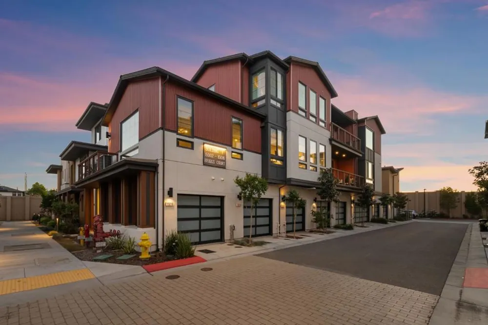 15016 Briggs Court Los Gatos, CA 95032