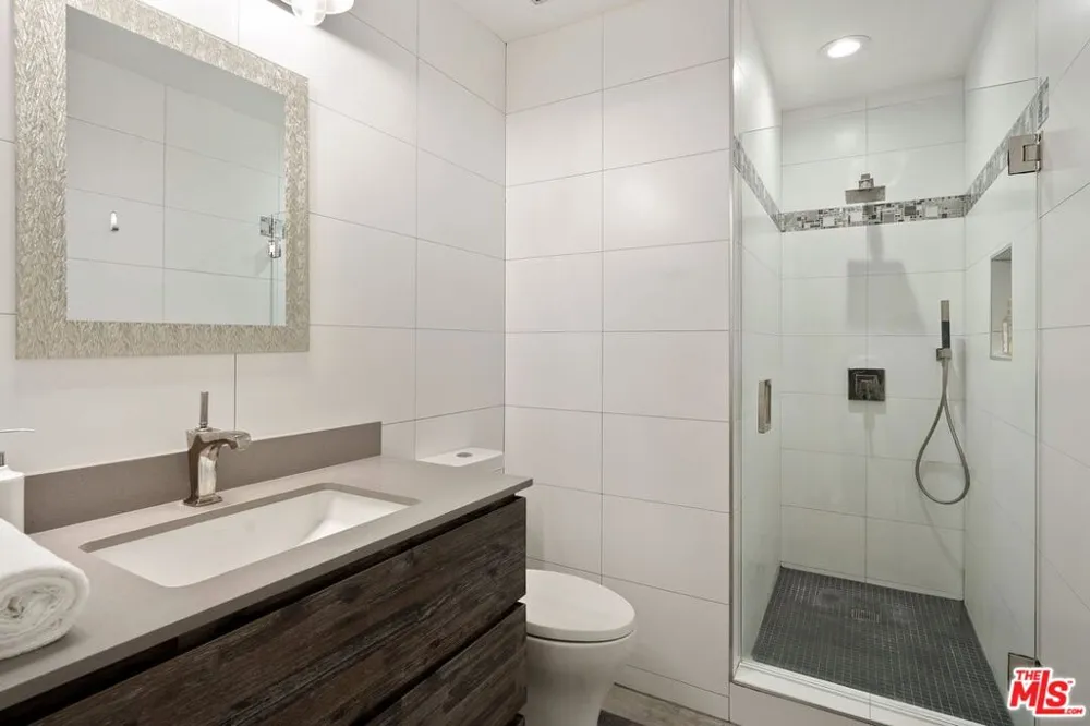 10725 Ohio Avenue #2 Los Angeles, CA 90024