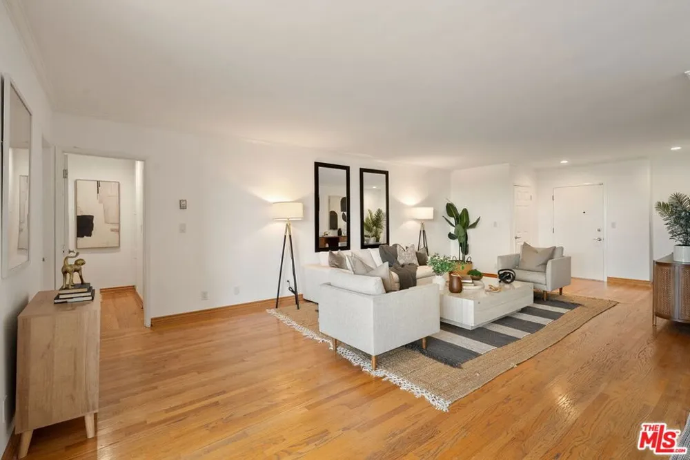 10725 Ohio Avenue #2 Los Angeles, CA 90024