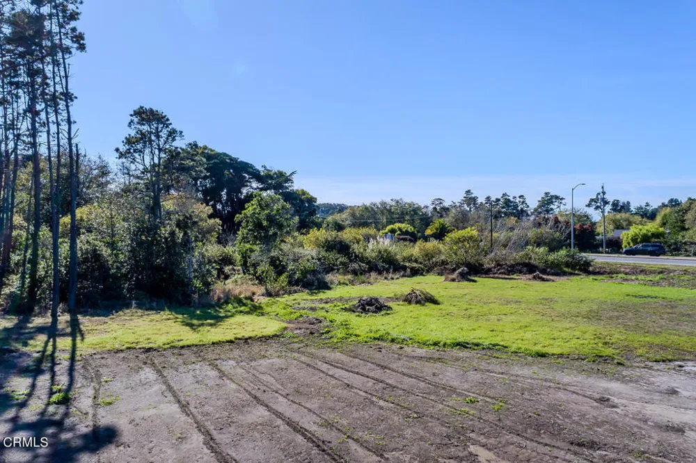 18451 CA-1 Fort Bragg, CA 95437