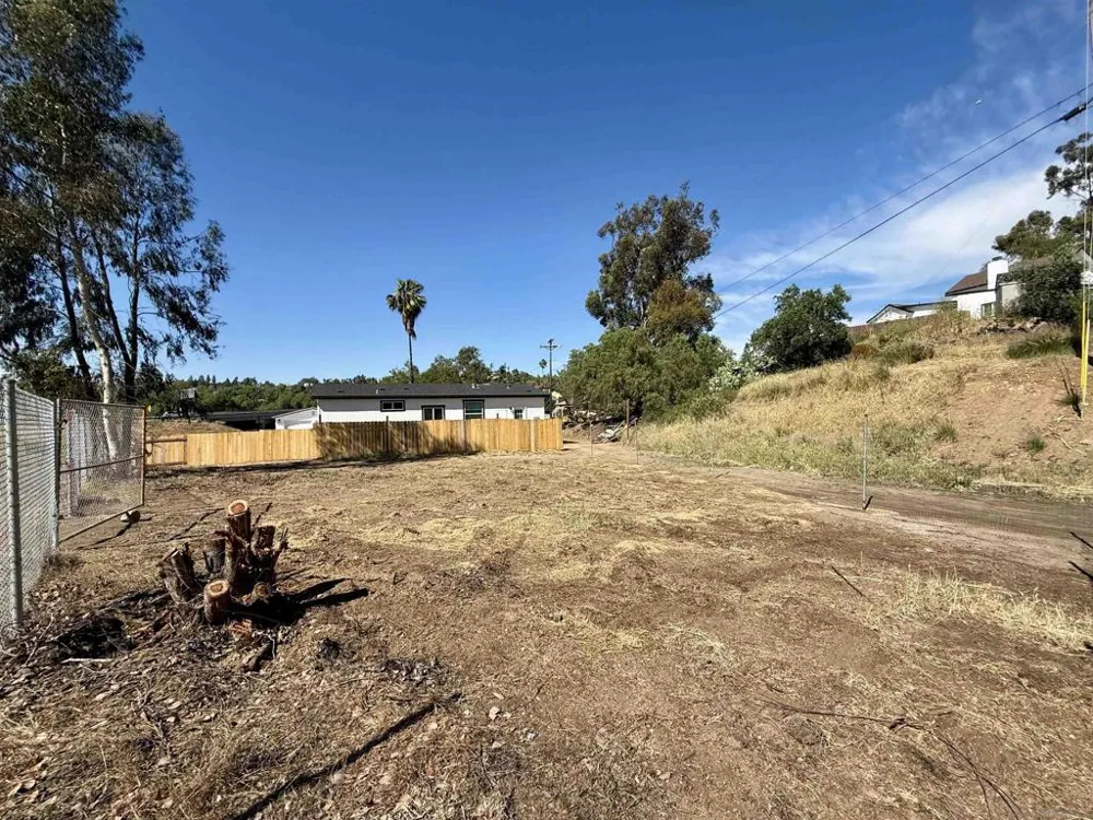 Panorama Dr La Mesa, CA 91941