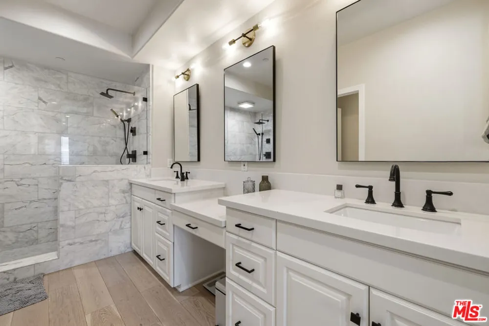 7100 Playa Vista Drive #407 Playa Vista, CA 90094