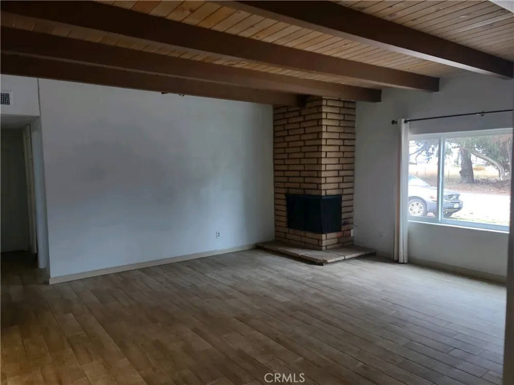 611 Los Osos Valley Los Osos, CA 93402