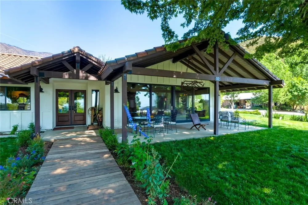 37547 Oak Glen Road Oak Glen, CA 92399