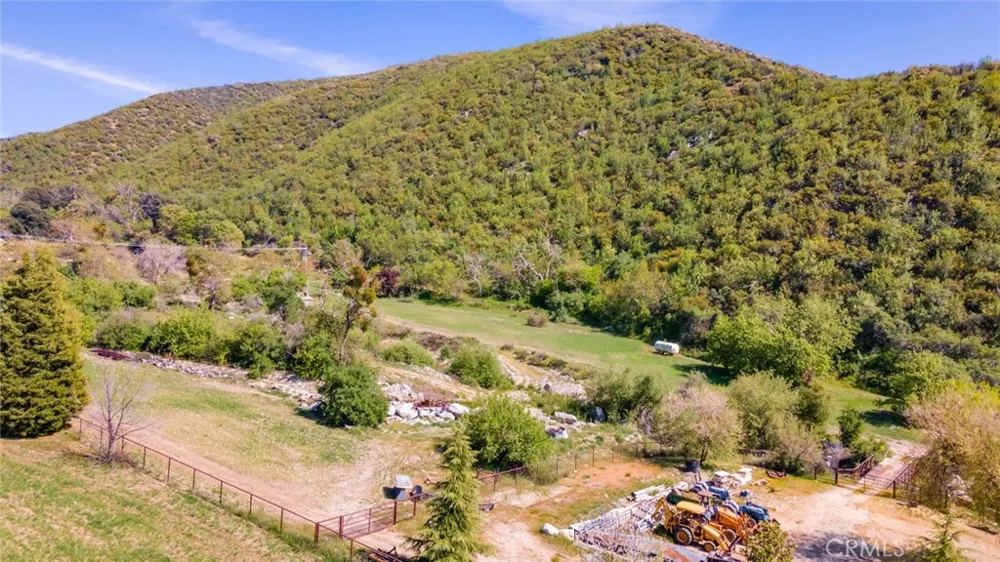 37547 Oak Glen Road Oak Glen, CA 92399