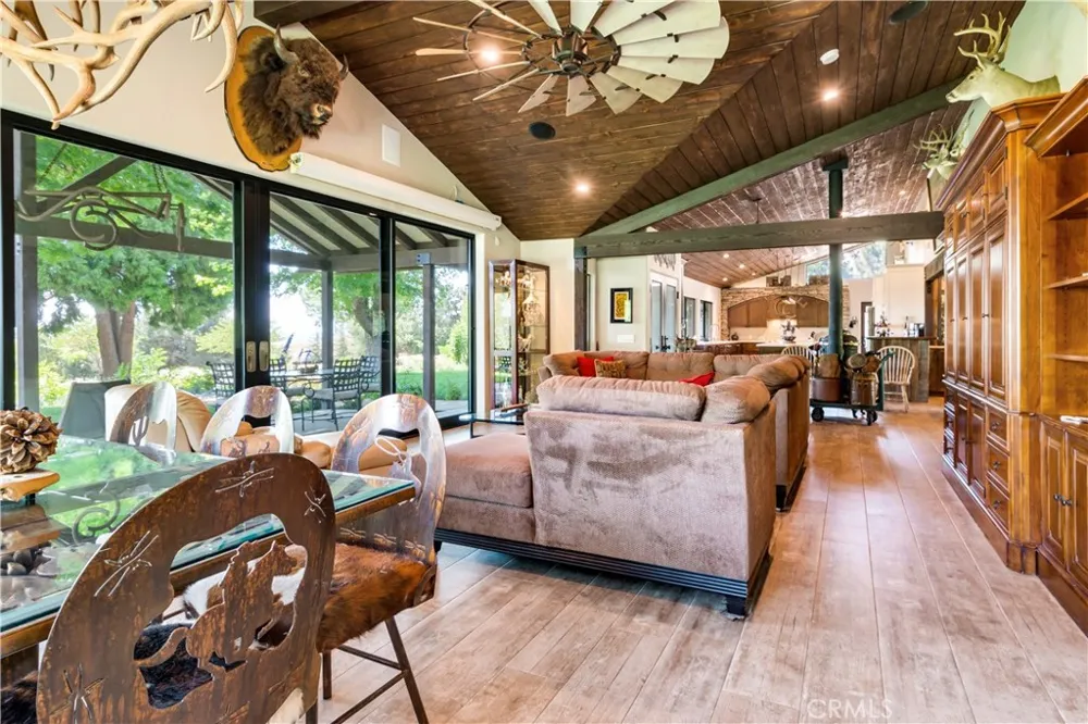 37547 Oak Glen Road Oak Glen, CA 92399