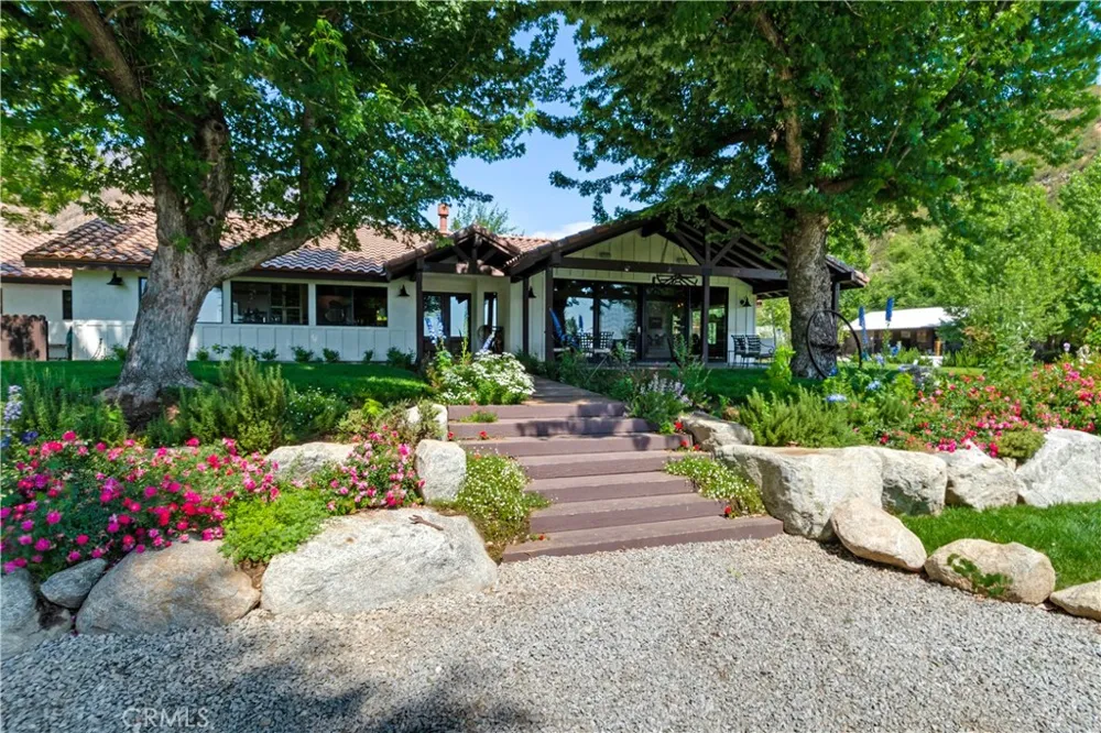 37547 Oak Glen Road Oak Glen, CA 92399