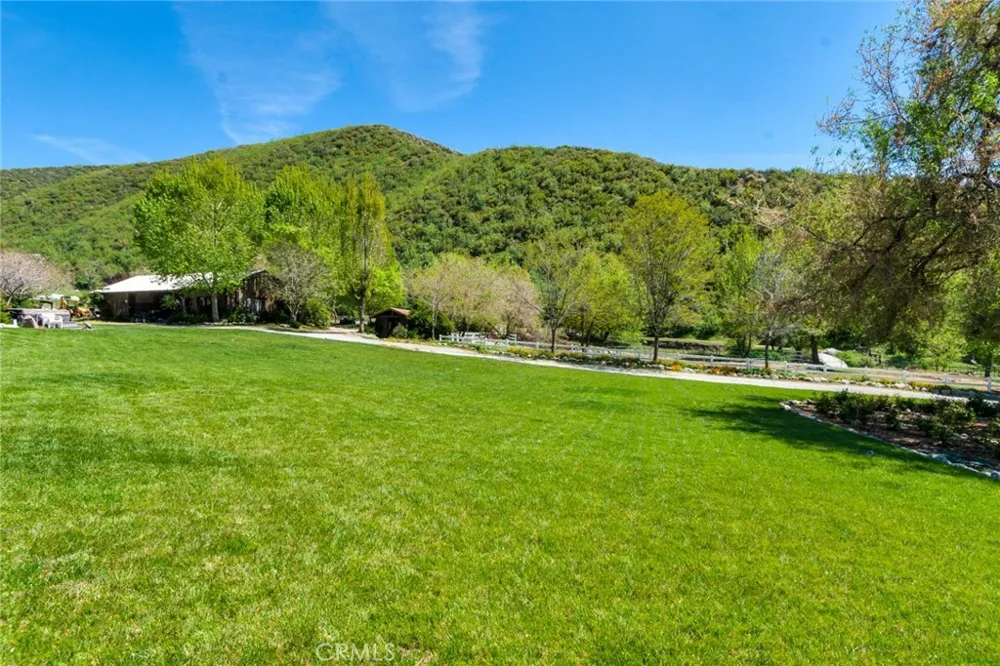 37547 Oak Glen Road Oak Glen, CA 92399