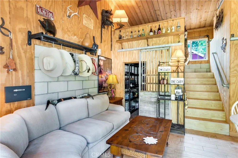 37547 Oak Glen Road Oak Glen, CA 92399