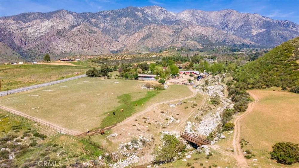 37547 Oak Glen Road Oak Glen, CA 92399