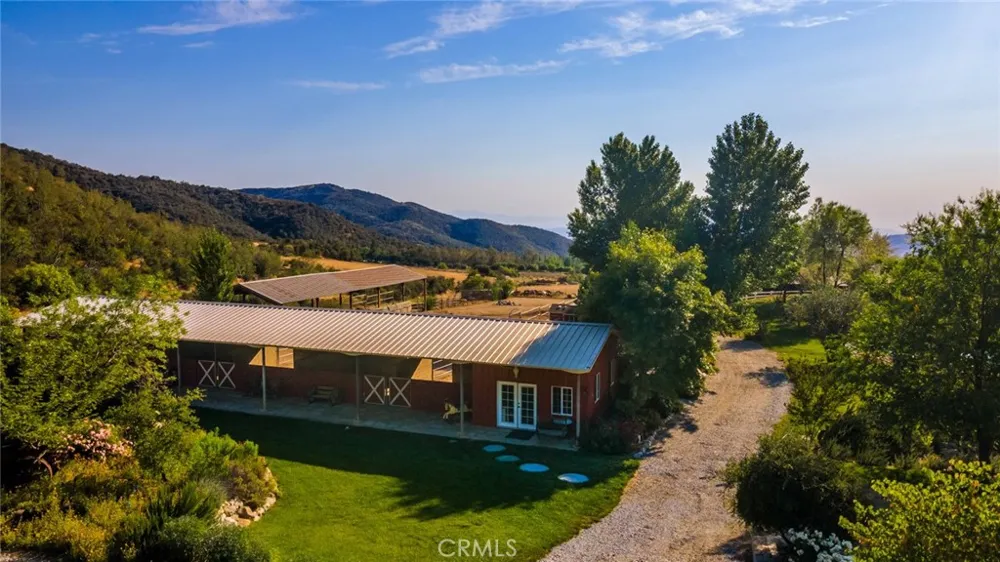 37547 Oak Glen Road Oak Glen, CA 92399