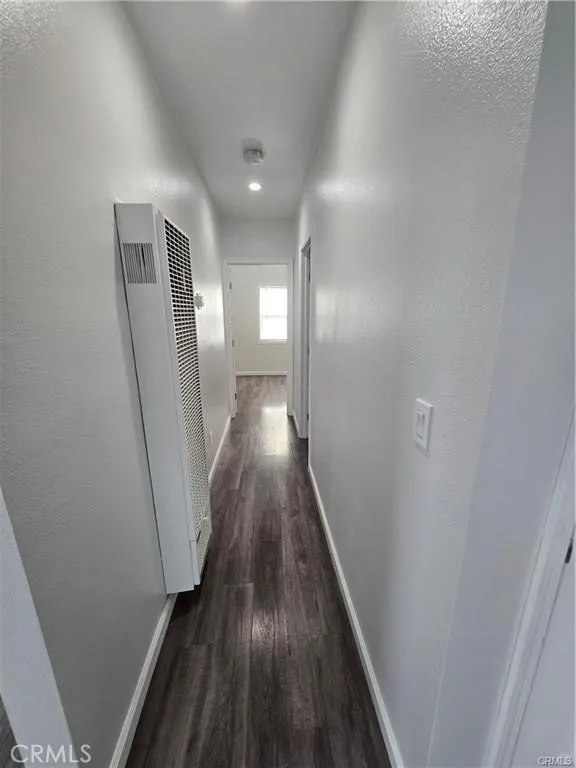 1714 E San Marcus Compton, CA 90221