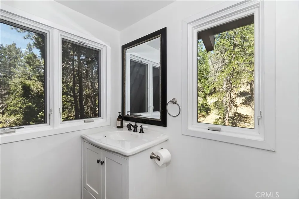 32868 Conifer Camp Road Running Springs, CA 92382