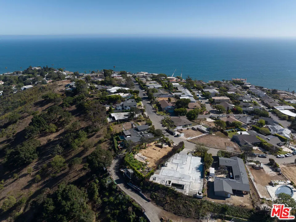 312 Bellino Drive Pacific Palisades, CA 90272