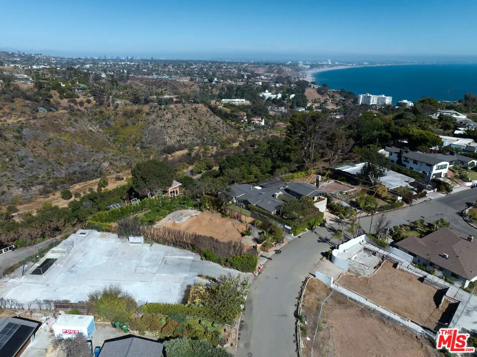 312 Bellino Drive Pacific Palisades, CA 90272