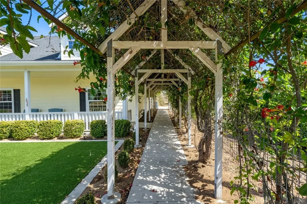 1696 Los Osos Valley Road Los Osos, CA 93402