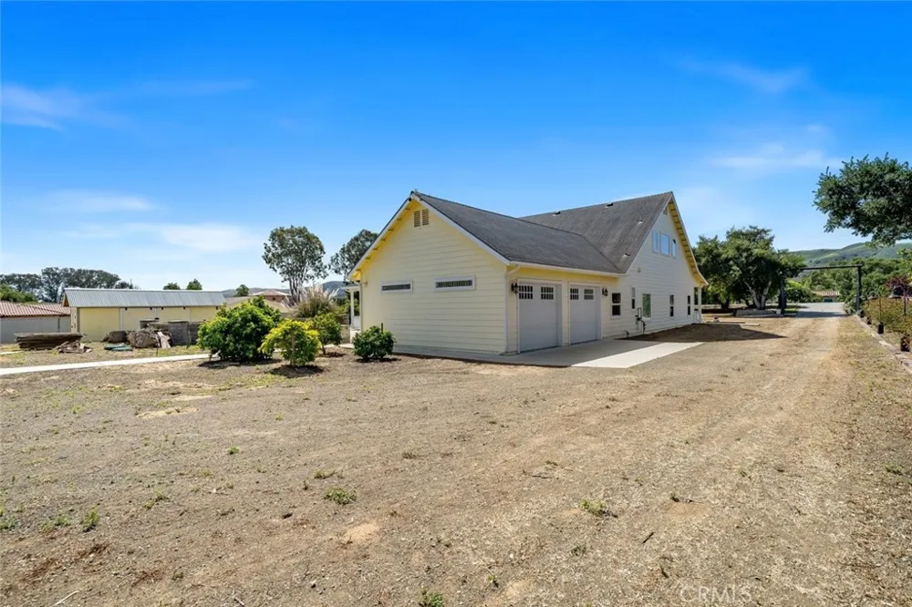 1696 Los Osos Valley Road Los Osos, CA 93402