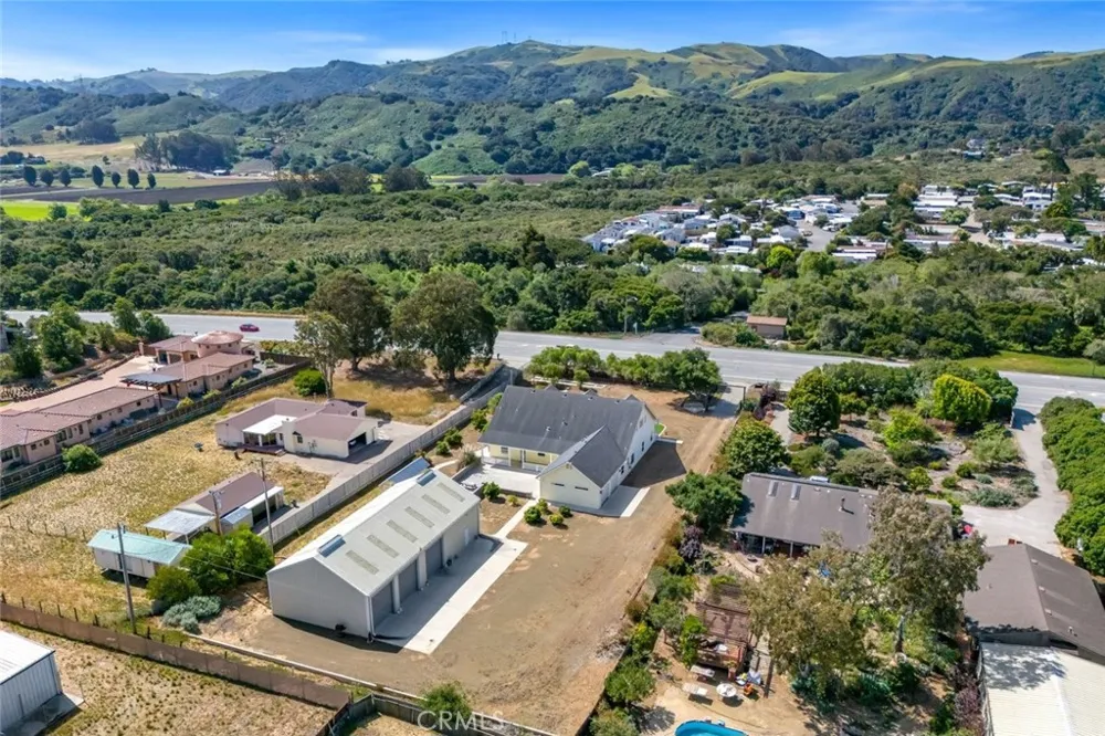 1696 Los Osos Valley Road Los Osos, CA 93402