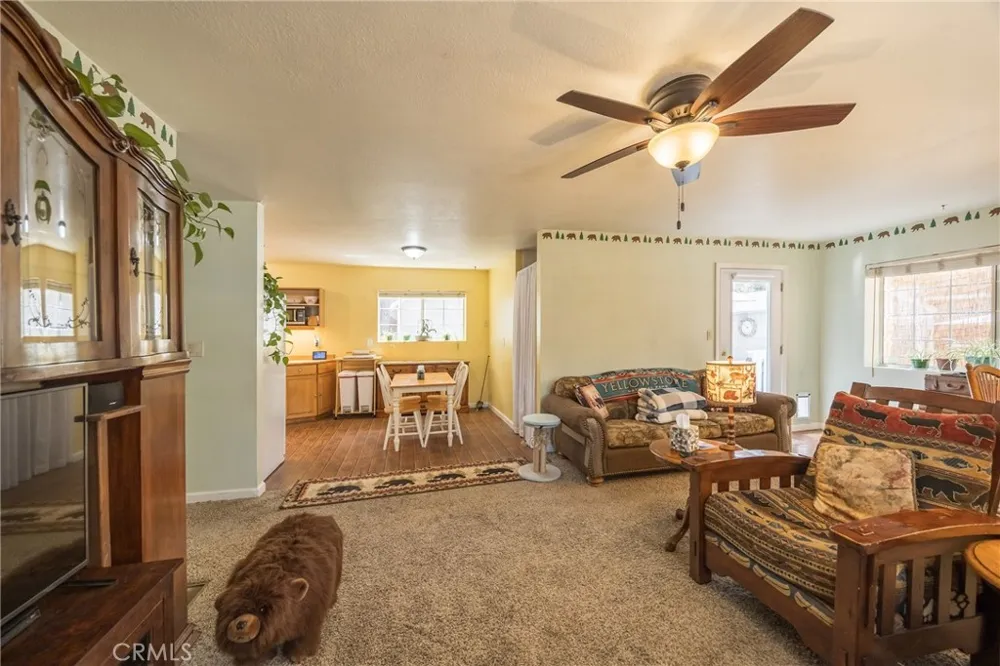 364 Leonard Sugarloaf, CA 92386