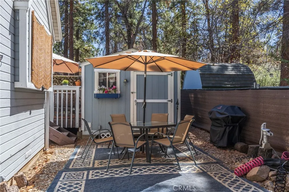 364 Leonard Sugarloaf, CA 92386
