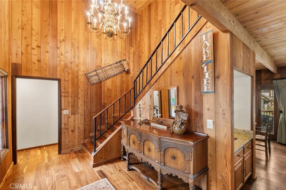 887 Talisman Lake Arrowhead, CA 92352