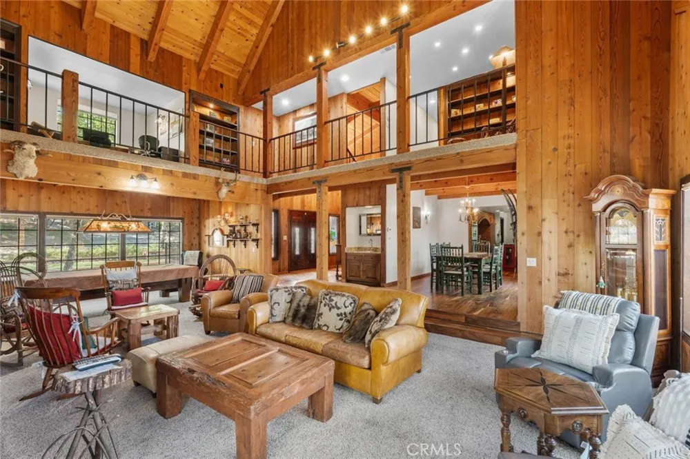 887 Talisman Lake Arrowhead, CA 92352