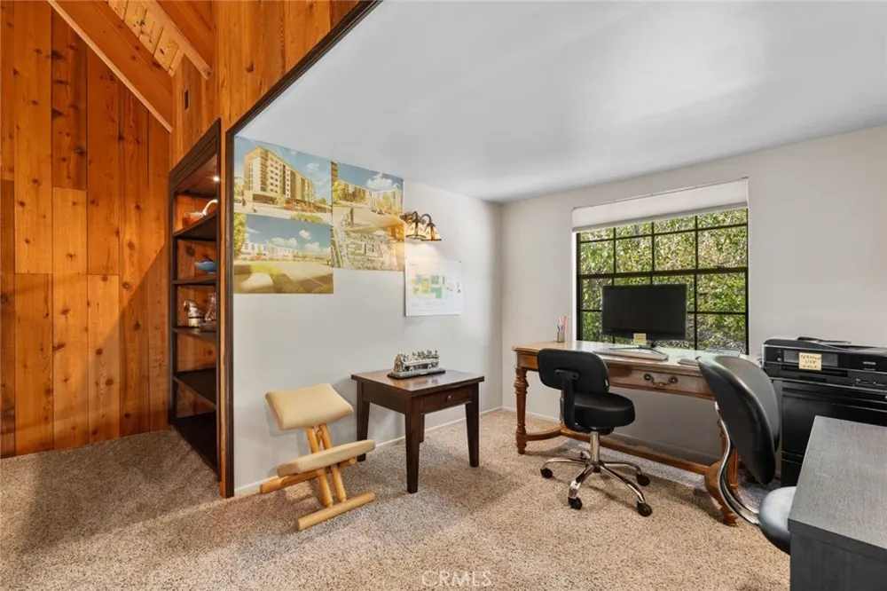 887 Talisman Lake Arrowhead, CA 92352