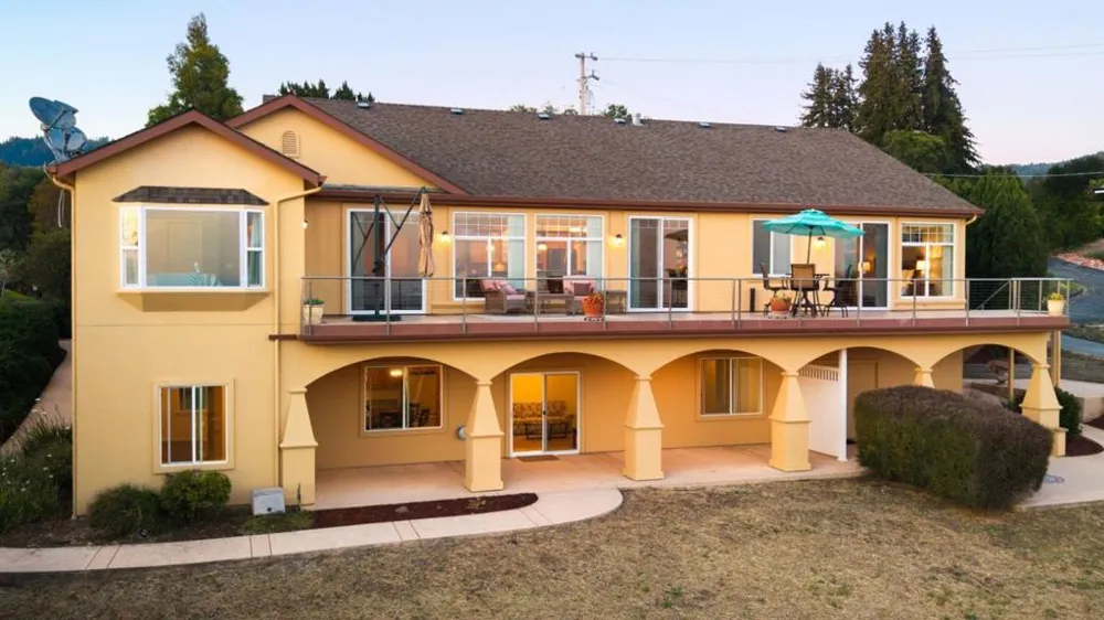 960 Smith Road Watsonville, CA 95076