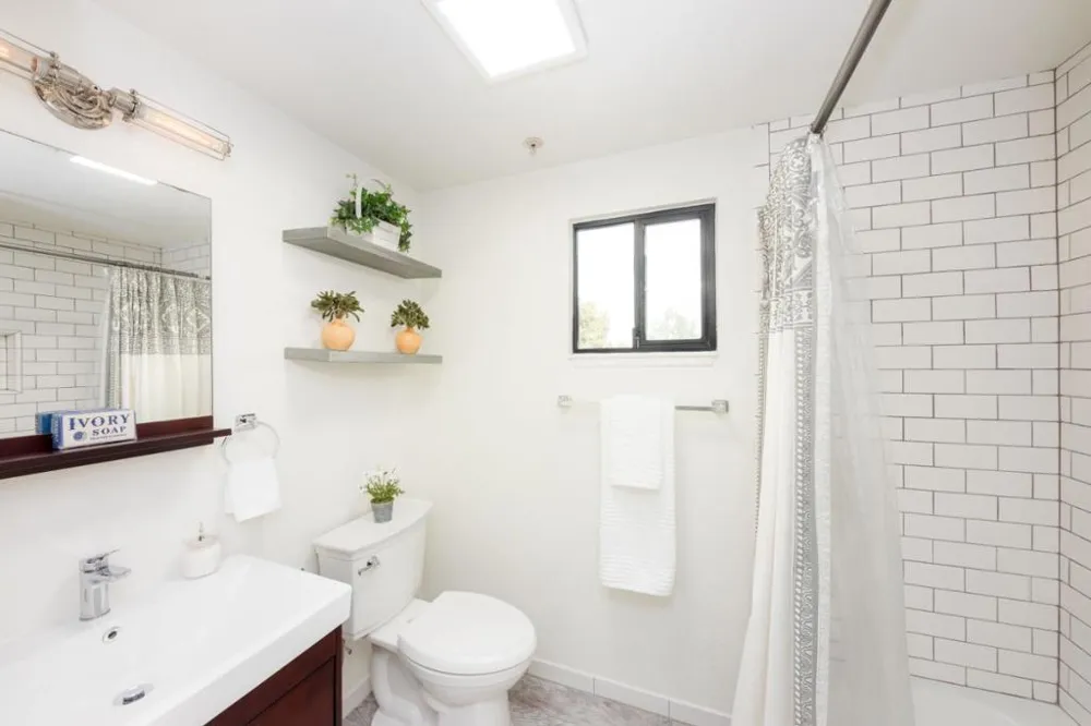 2425 S Norfolk Street #204 San Mateo, CA 94403