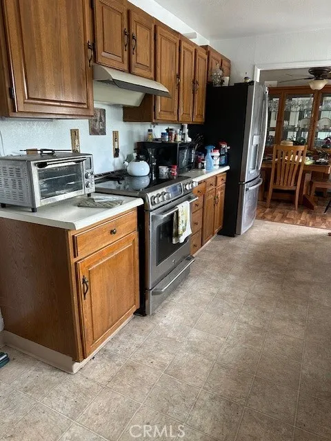 13383 Marina Vlg Clearlake Oaks, CA 95423