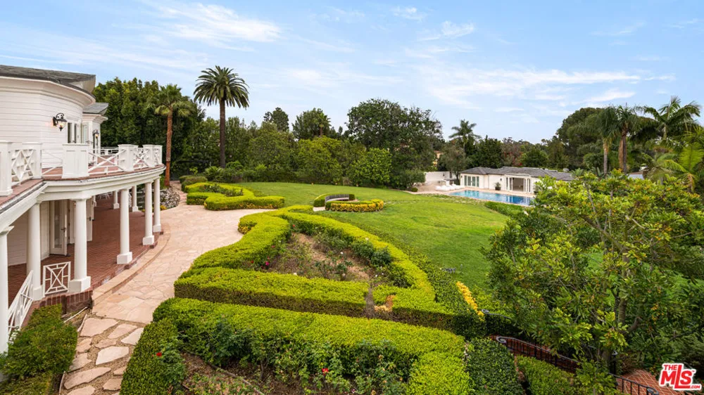 10250 W Sunset Boulevard Los Angeles, CA 90077