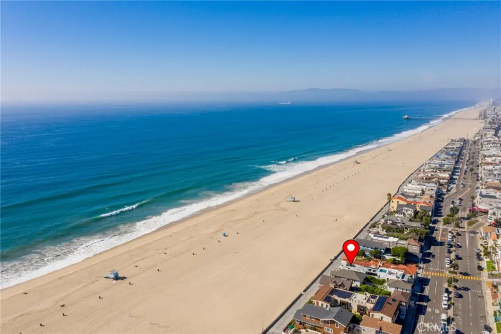 2428 The Strand Hermosa Beach, CA 90254