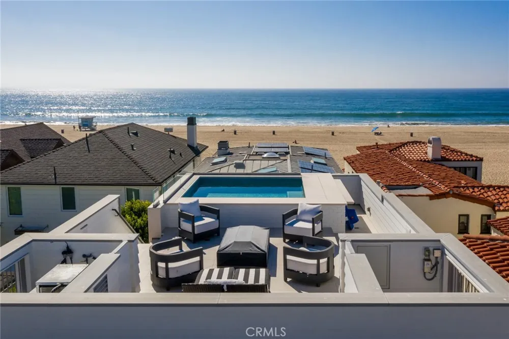 2428 The Strand Hermosa Beach, CA 90254