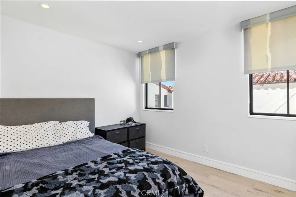 2428 The Strand Hermosa Beach, CA 90254