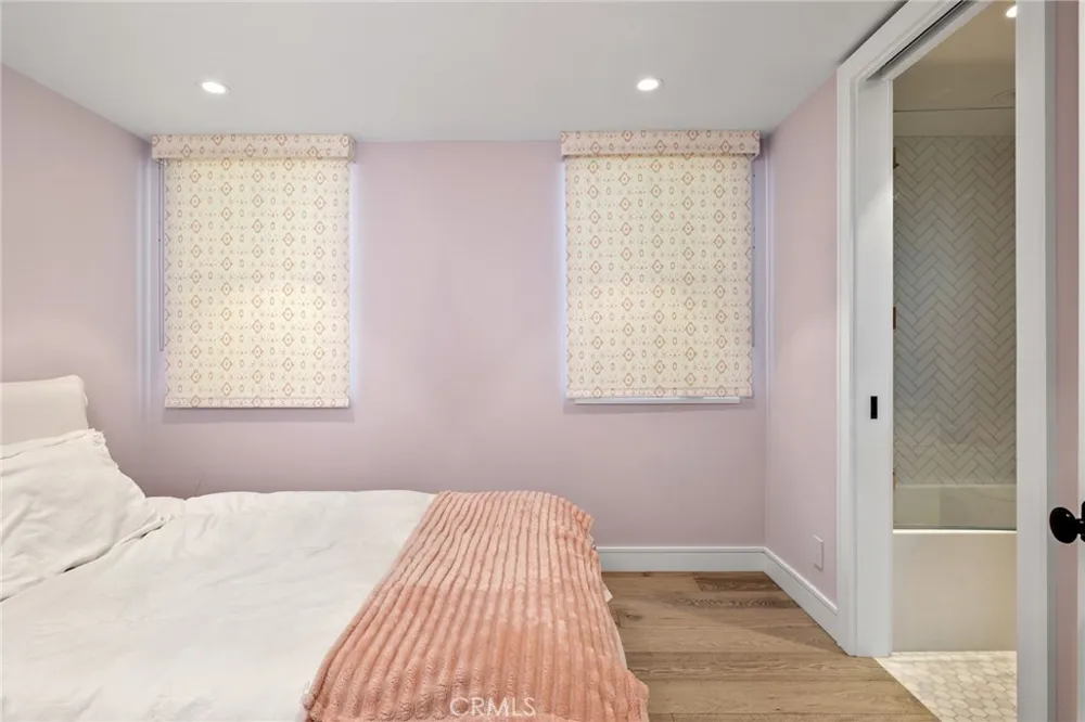 2428 The Strand Hermosa Beach, CA 90254